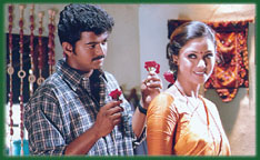 Vijay & Simran in Thulladha manamum thullum